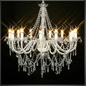 Candle Bulbs Chandelier Centre Piece Light Up LED Canvas (REF: B18)